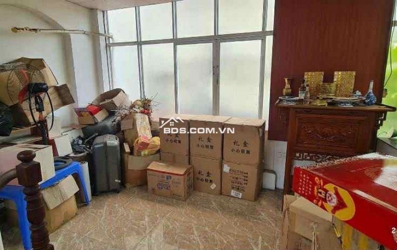 B.Á.N N.H.À ĐẸP LÊ DUẨN - MẶT TIỀN RỘNG M.Ê.N.H M.Ô.N.G - VỊ TRÍ TRUNG TÂM